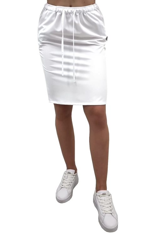 Casual premium komplet medyczny ze spódnicą białą