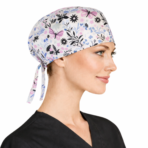 Czepek medyczny w kolorowe bajkowe wzory dla medyków W16 widok z boku.png