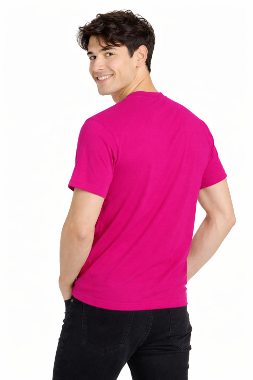 T-shirt męski z krótkim rękawem gramatura 190g fuksja widok z tyłu.png