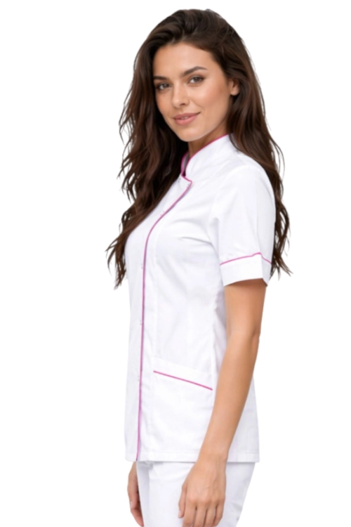 Biały żakiet medyczny z różową lamówką  zapinany na zatrzaski rekaw krótki