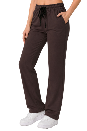 Spodnie medyczne klasyczne  prosta nogawka  w kolorze czekoladowym
